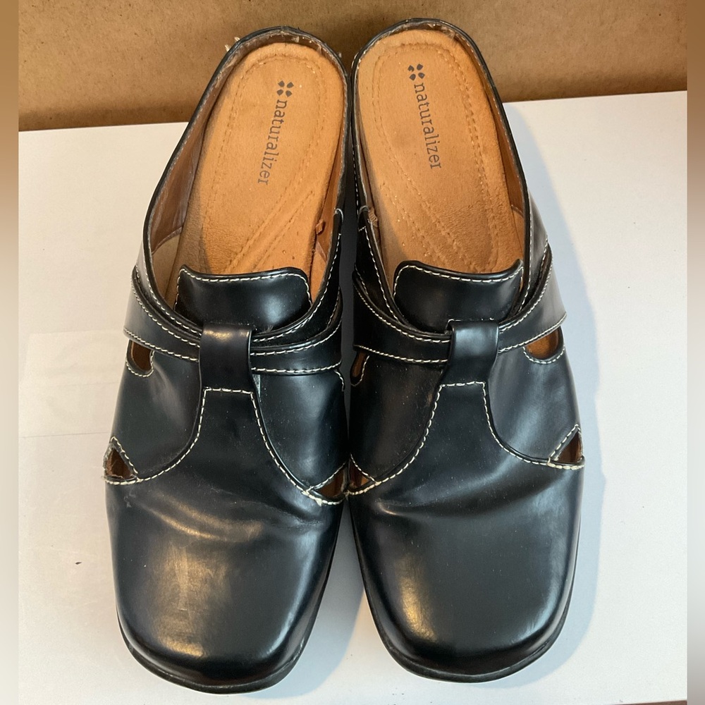 Naturalizer Leather Ailey Slip On Shoes - EUC